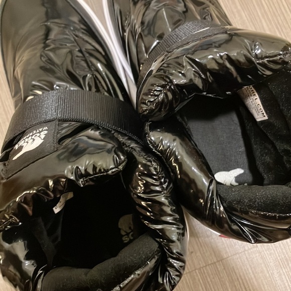 Sorel Joan of Arctic Next Lite Strap puffy waterproof boots black color Size 10 - Picture 9 of 12